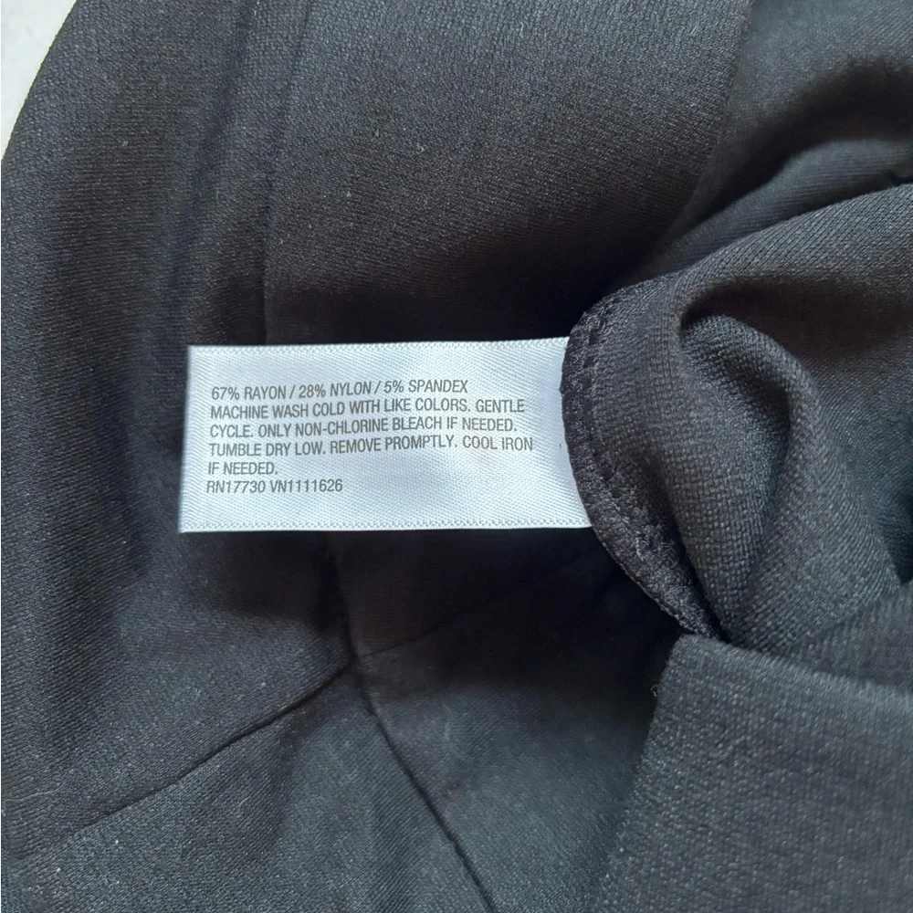 a new day Thick Black Leggings w/ Front Pleating and Ankle Zippers NWOT Size XS - Picture 4 of 6